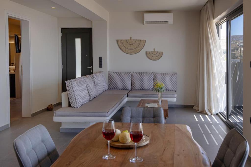 Pearl Suites And Villa Tínos Kültér fotó